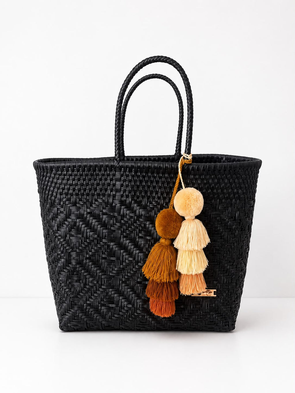 Yady tote Bag